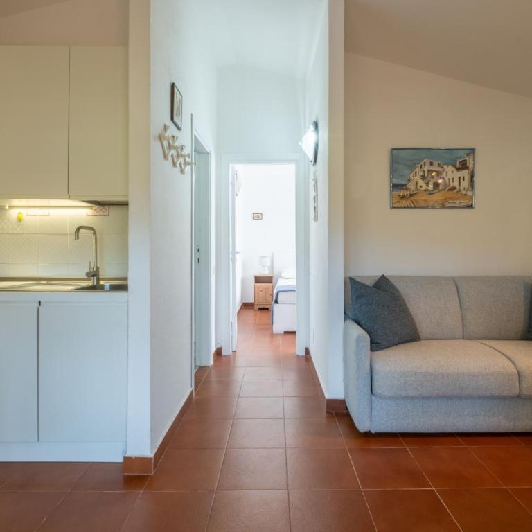 Charming Cottage with Terrace - 300m from the Beach - Private Parking - Casa con 1 Camera da Letto - 3