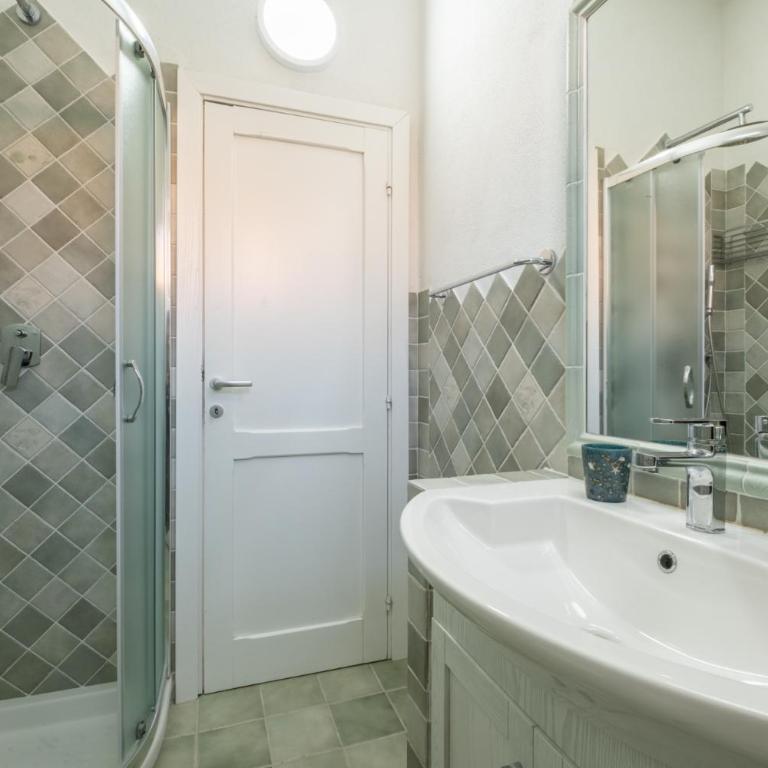 Charming Cottage with Terrace - 300m from the Beach - Private Parking - Casa con 1 Camera da Letto - 10