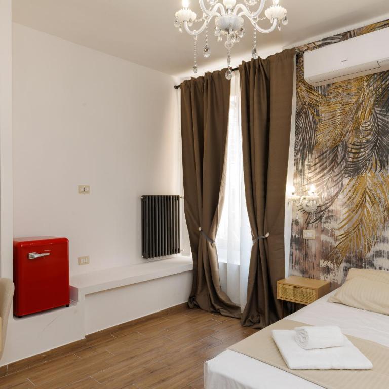 Via Veneto Art Suite - Guest House - Camera Matrimoniale - 13
