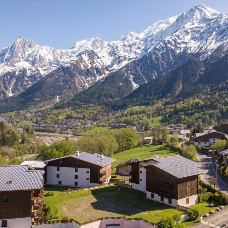 Le Prarion 24A Ski in/Ski out at Les Houches (Sleeps 4) - Happy Rentals - Studio avec Balcon - 17
