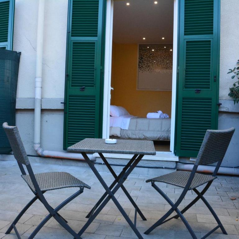 Le Veneri Del Golfo - Camera Matrimoniale con Terrazza - 2 - 1