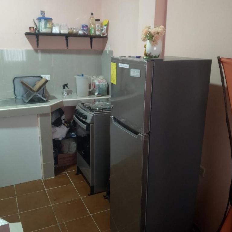 Alojamiento con 4 dormitorios y cerca a playa del lugar - Villa - 11