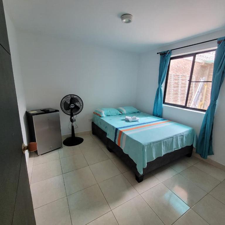 KMO HOUSE Cali 5 - Double Room with Shared Bathroom - 3