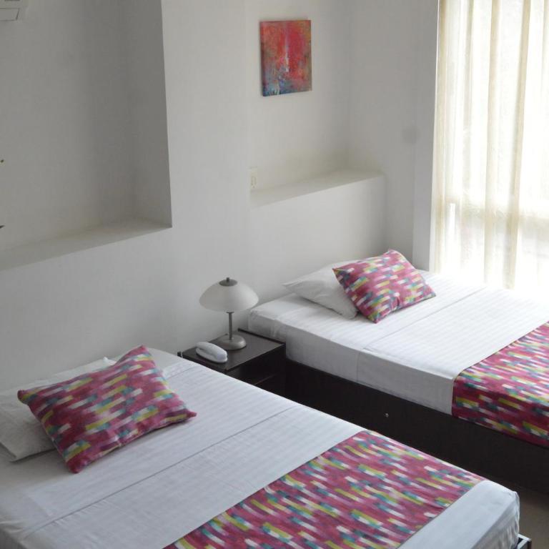 Hotel Mare Apartasuite - Standard Twin Room - 4