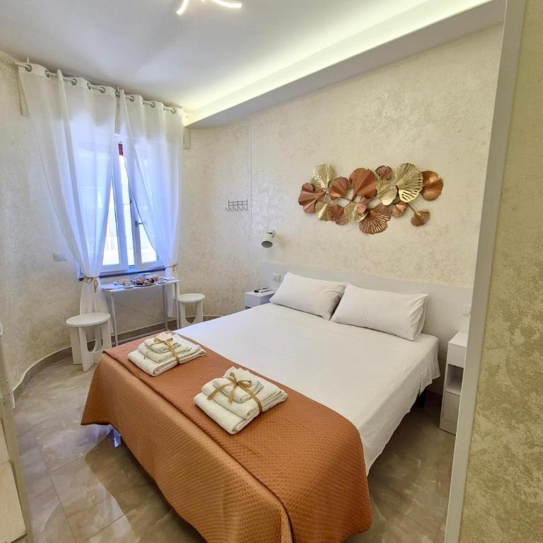Le Rondini sul Mare Rooms - Standard Double or Twin Room with Sea View - 7