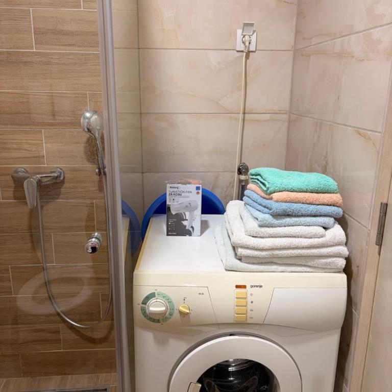 Apartman 1 - Two-Bedroom Apartment - 10