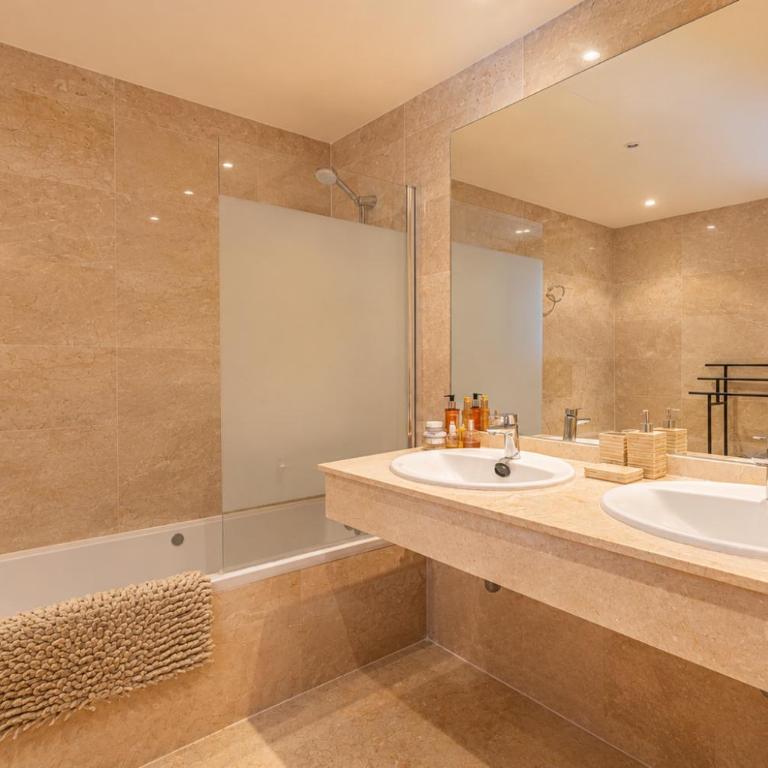 Mairena Residence Luxury Garden Retreat Marbella - Apartamento de 2 dormitorios - 26