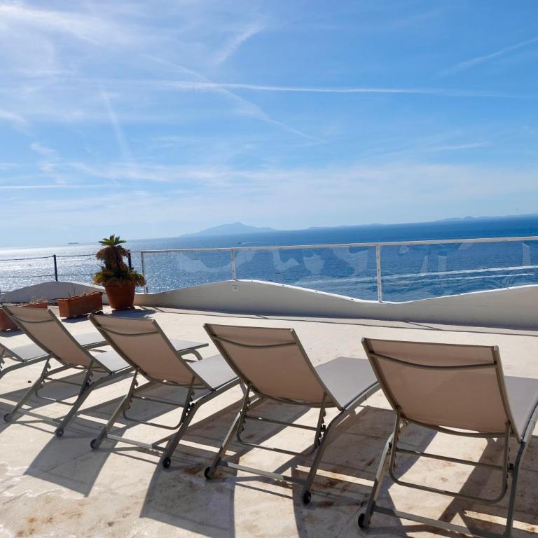 Private Sea Access Coastal Home - Sorrento Coast - Two-Bedroom Villa - 46