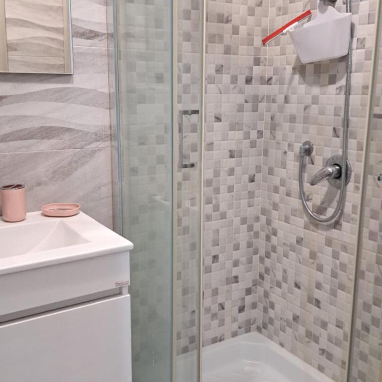 La casa di liliana - Appartamento con 1 Camera da Letto - 9