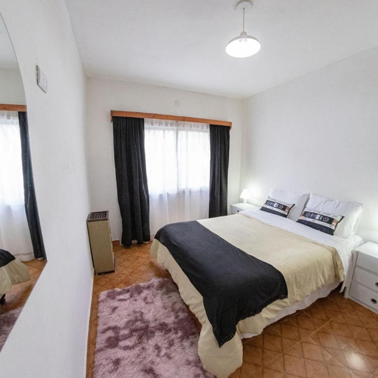 Casa cerca del centro luminosa y tranquila con patio - Apartamento de 2 dormitorios - 31