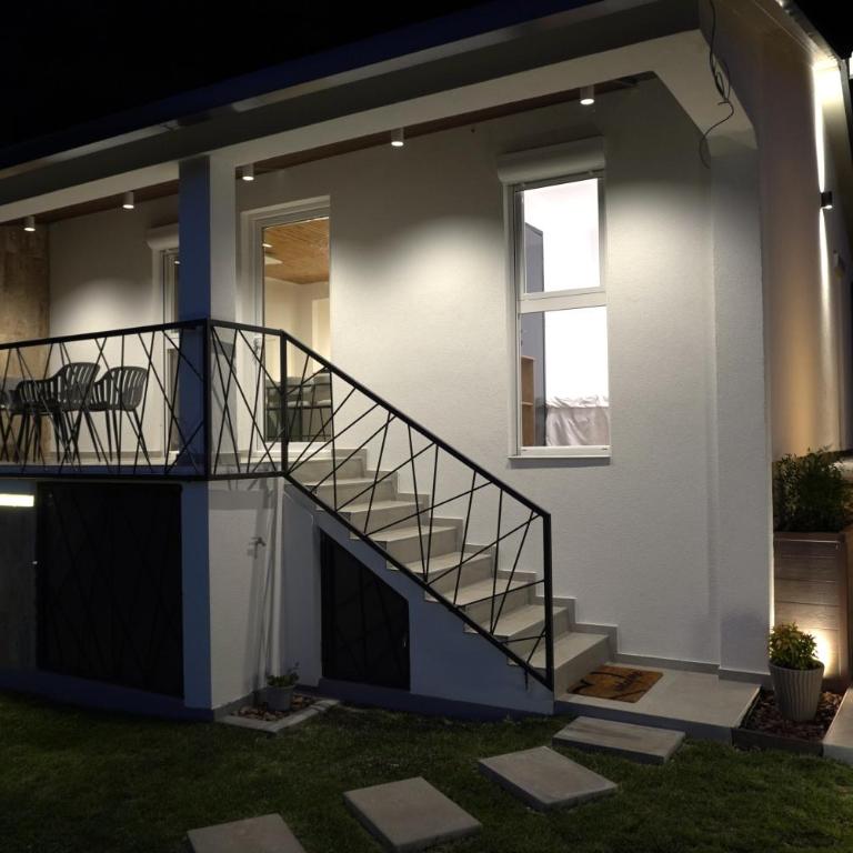 Blue Yard - Apartman sa 2 Spavaće Sobe - 3