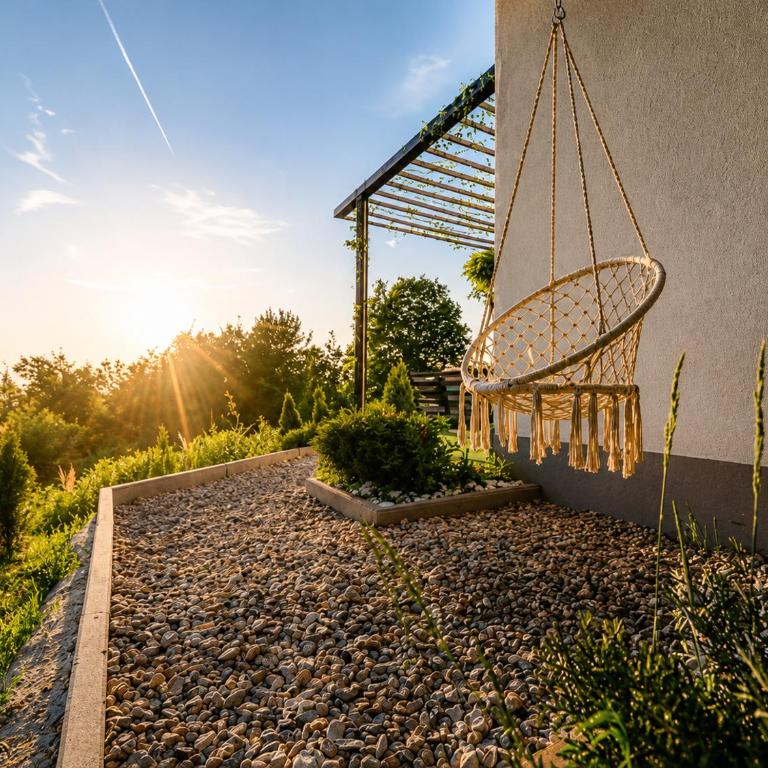 MonteBliss Private Pool & Spa Escape - Three-Bedroom Home - 34