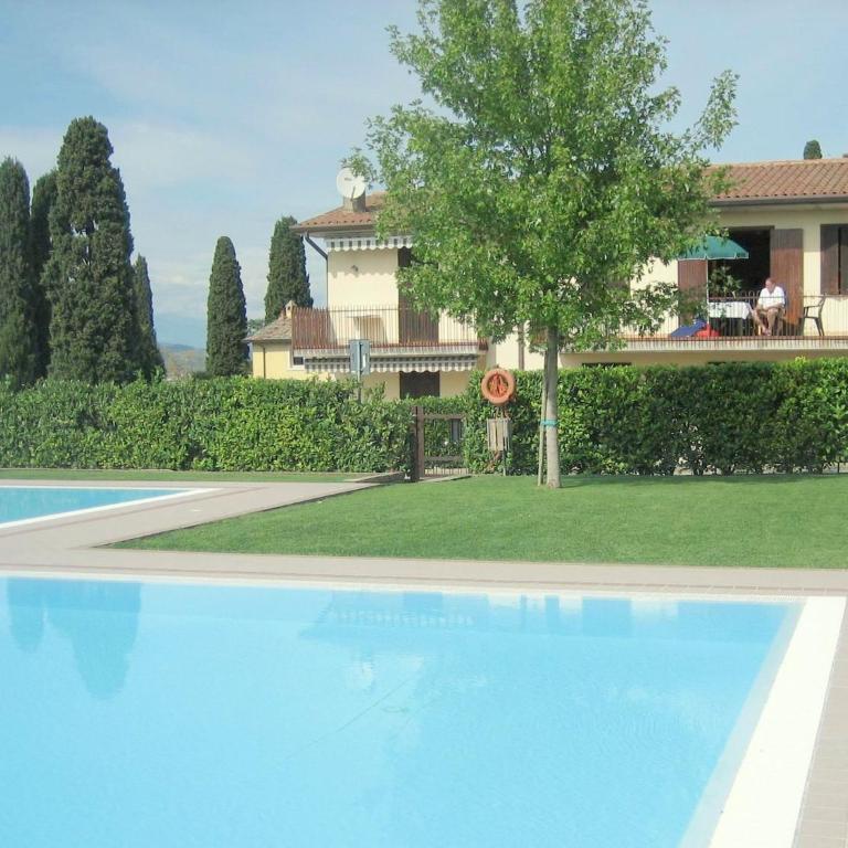 Garden Apartment with Pool Near Lake Garda - Casa Vacanze con 1 Camera da Letto - 1