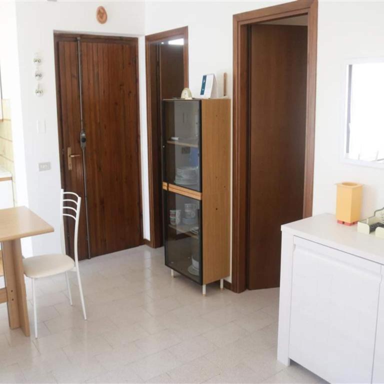 Garden Apartment with Pool Near Lake Garda - Casa Vacanze con 1 Camera da Letto - 9