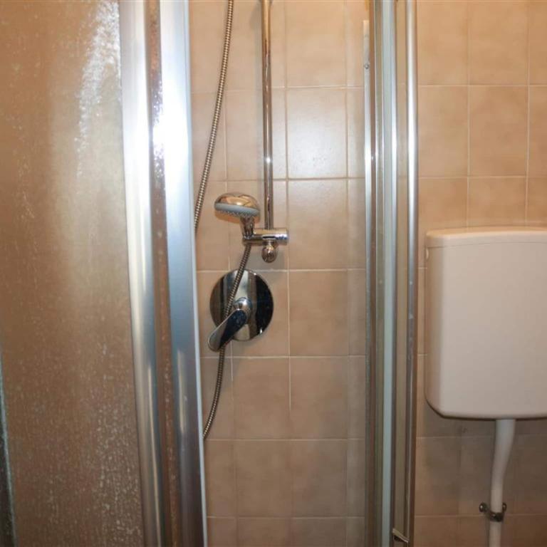 Garden Apartment with Pool Near Lake Garda - Casa Vacanze con 1 Camera da Letto - 13