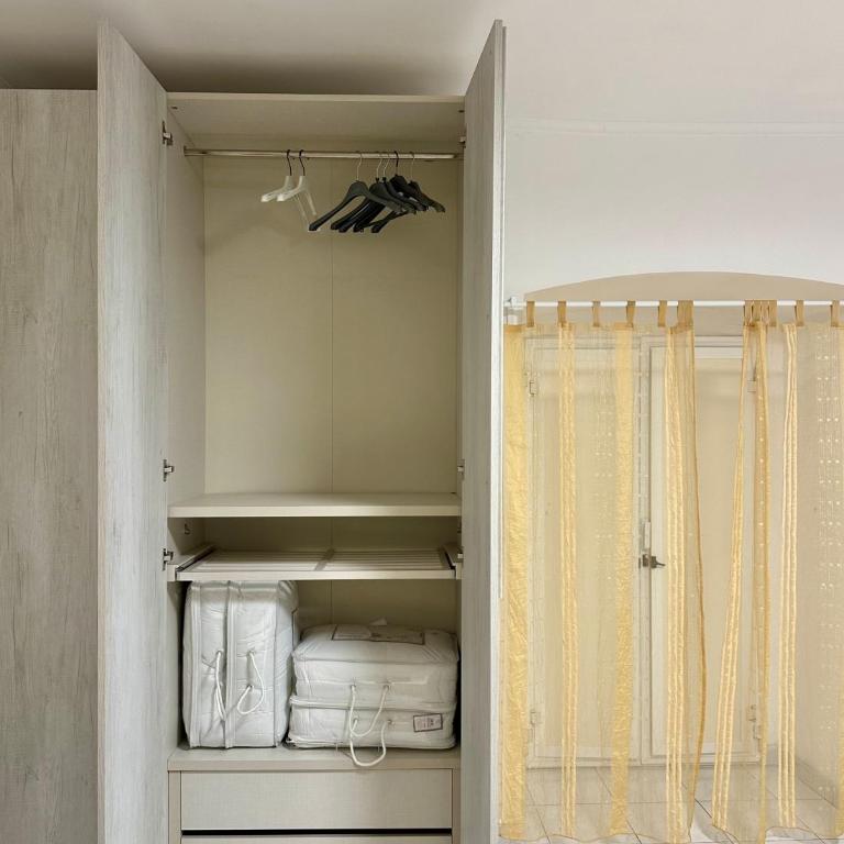 La dimora di Calliope - Via Toledo - Appartamento con 2 Camere da Letto e Balcone - 12