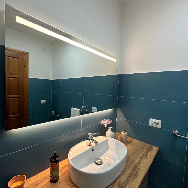 La dimora di Calliope - Via Toledo - Appartamento con 2 Camere da Letto e Balcone - 22