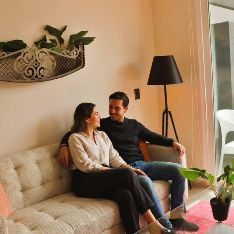 HOM I Wifi Piscina Parking Cowork Metro Almagro - Apartment - 1