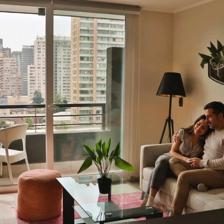 HOM I Wifi Cowork Piscina Ciudad Metro Almagro - Apartment - 1