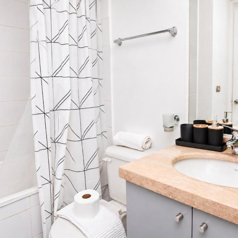 Comfortable Downtown Apartment for 2 - Apartamento - 9