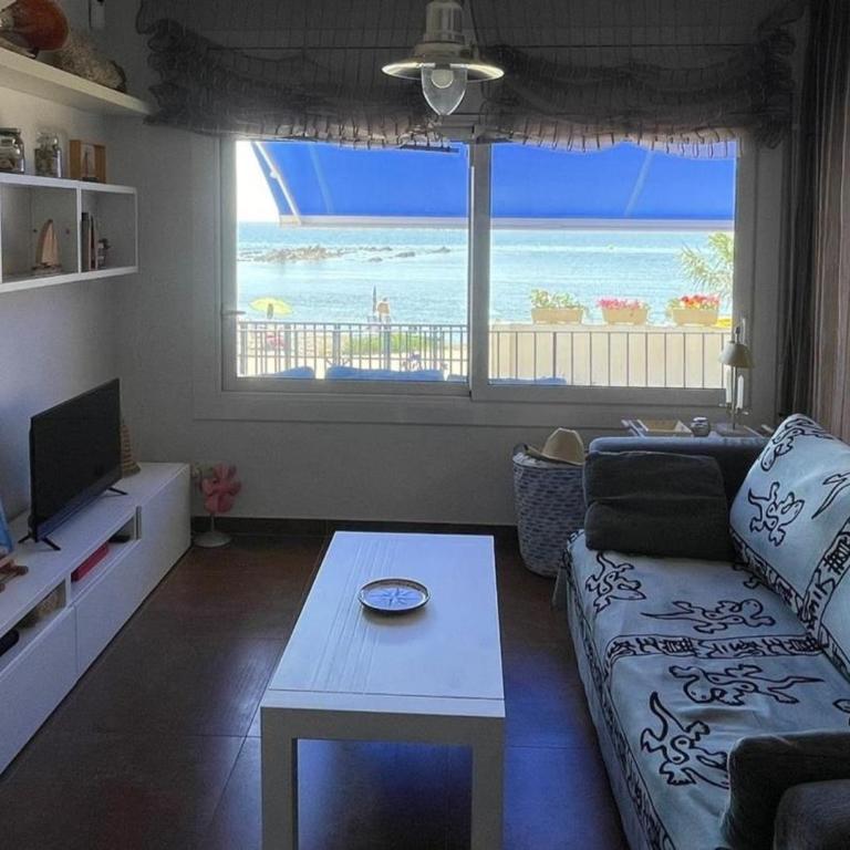 Apartamento reformado con jardín y terraza frente al mar en Cap Ras, cerca de Llançà, acepta mascotas - ES-170-29 - Appartement - 5