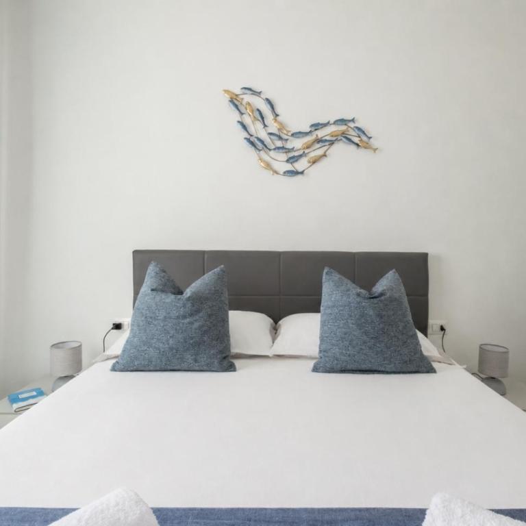 Sea View Terrace - Free Parking - Modern Apt for 4 guests - Appartamento con 1 Camera da Letto, Vista Mare e Terrazza - 8