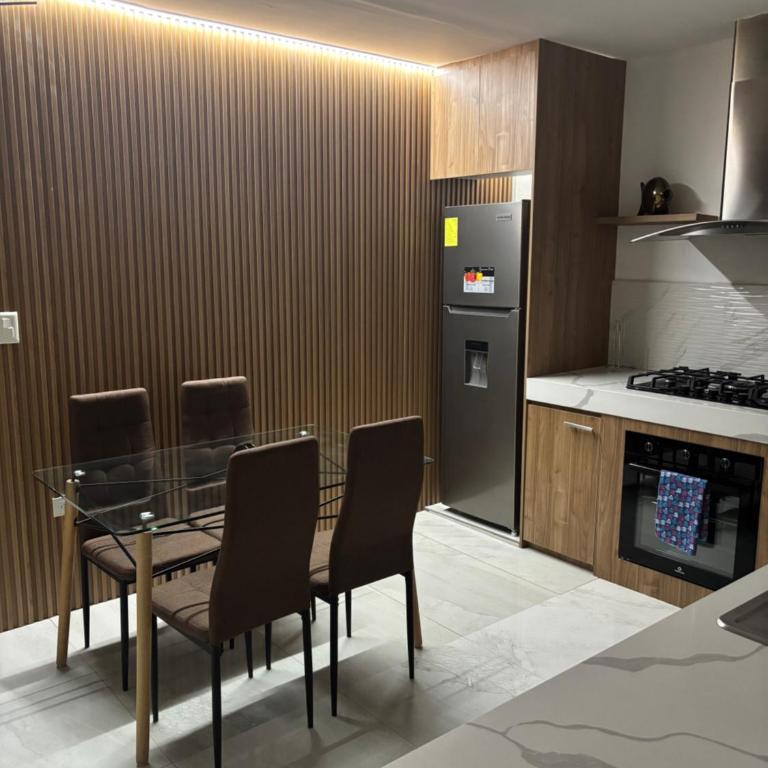 DEPARTAMENTO DUPLEX 3 Habitaciones EN CUENCA ECUADOR - Apartamento de 3 dormitorios - 3