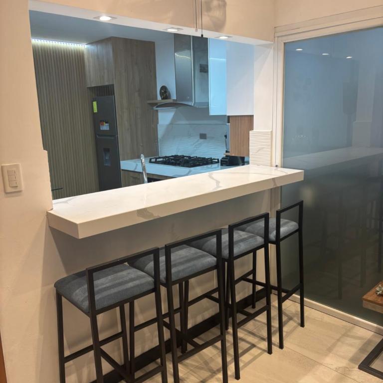 DEPARTAMENTO DUPLEX 3 Habitaciones EN CUENCA ECUADOR - Apartamento de 3 dormitorios - 6