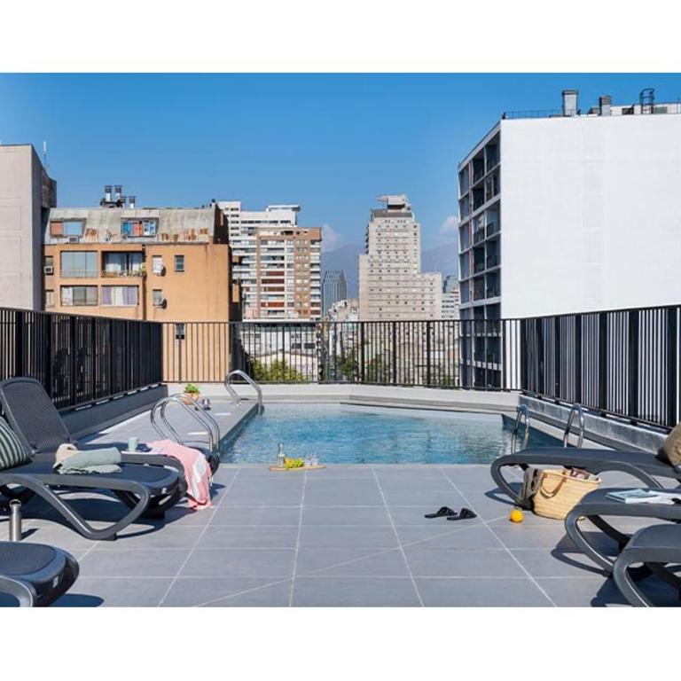 Depto con balcon a pasos de Metro Santa Ana, Gym, Terraza y Parrilla CENTRO CIVICO - Compañia - Estudio Doble Deluxe - 35