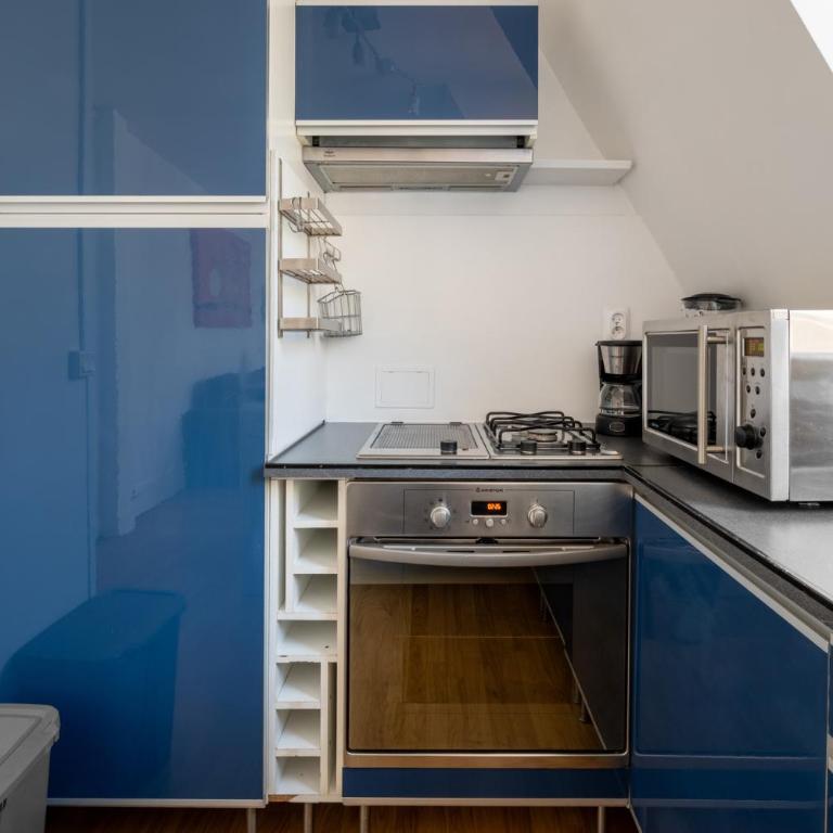 Bright 1BDR Retreat in Paris 15th - Appartement - 16