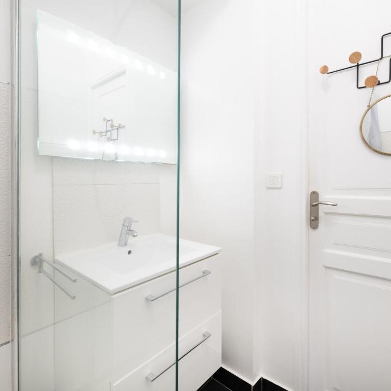 Charming 1BDR Apartment for 3 Near Eiffel Tower - Appartement - 40