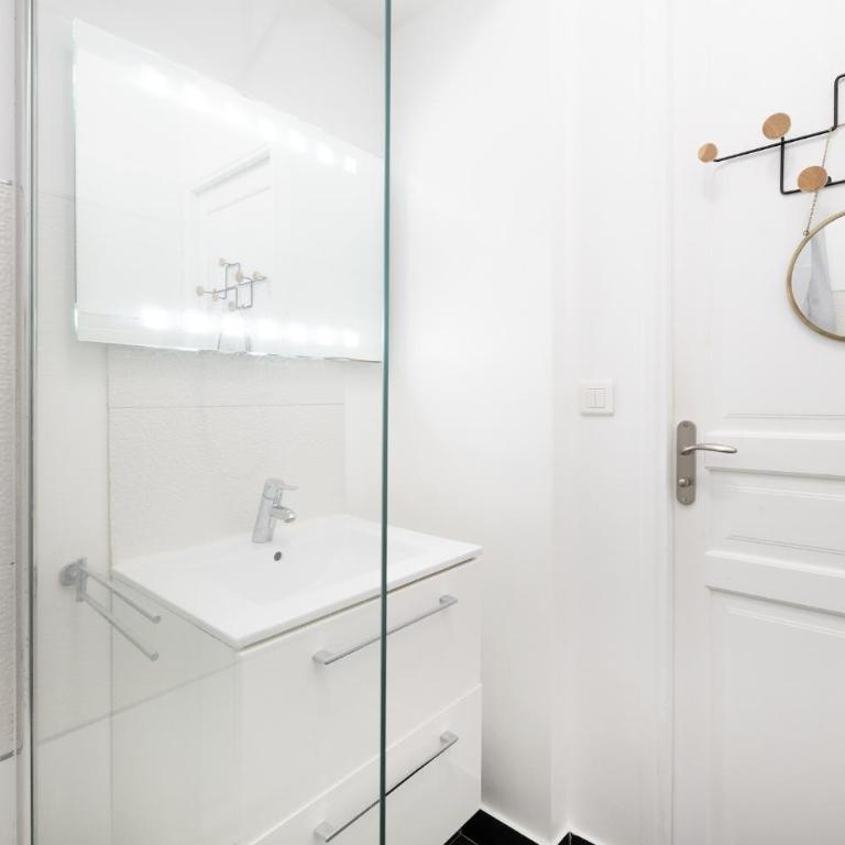 Charming 1BDR Apartment for 3 Near Eiffel Tower - Appartement - 48