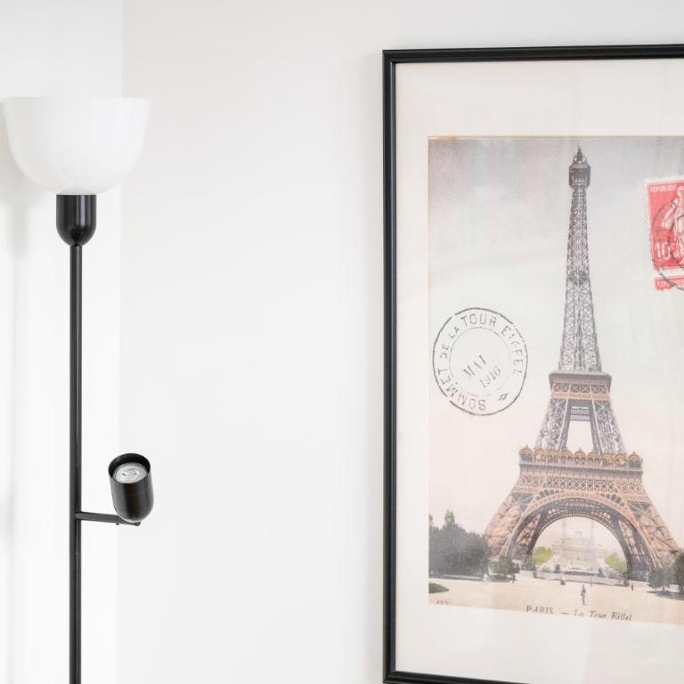 Charming 1BDR Apartment for 3 Near Eiffel Tower - Appartement - 52