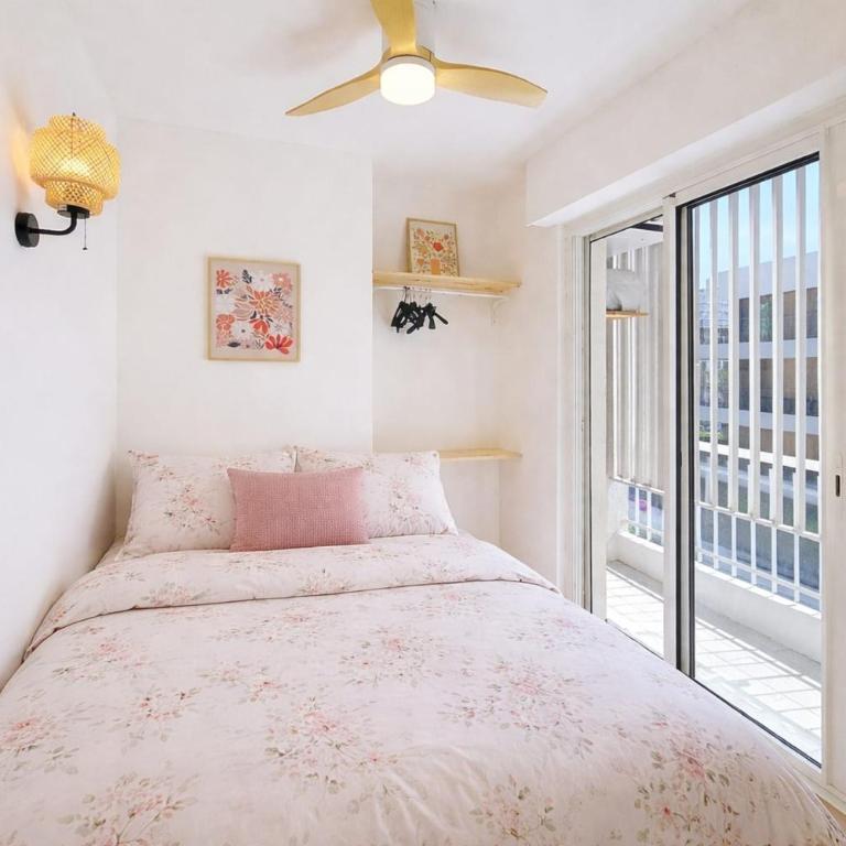 AGENCE HENRI CAMILLE - CIRODDE - 2 chambres grande terrasse 5 min Croisette - Appartement - 8