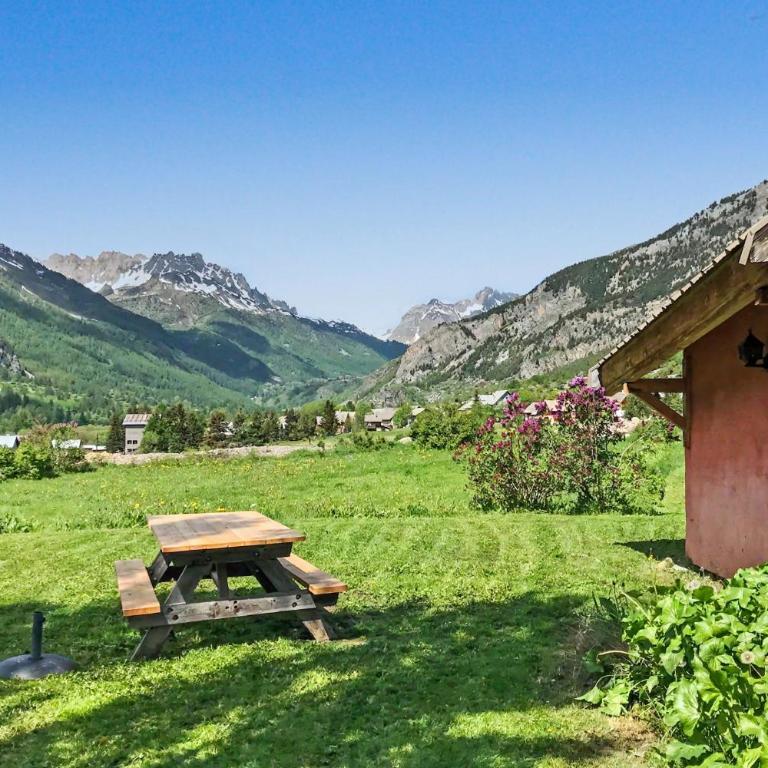 Le troll chalet familial vue sur vallée et ski à proximité - Chalet - 23