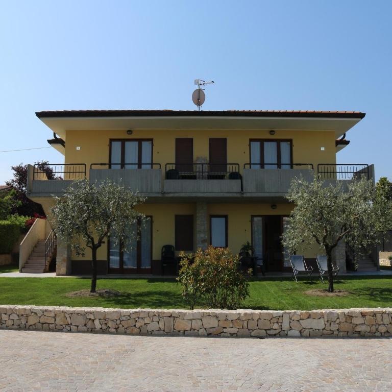 Holiday Home in Lazise near Lake Garda - Two-Bedroom Holiday Home - 2