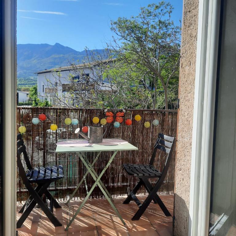 Lumineux et charmant T3 au calme avec place de parking - Appartement 2 Chambres - 10