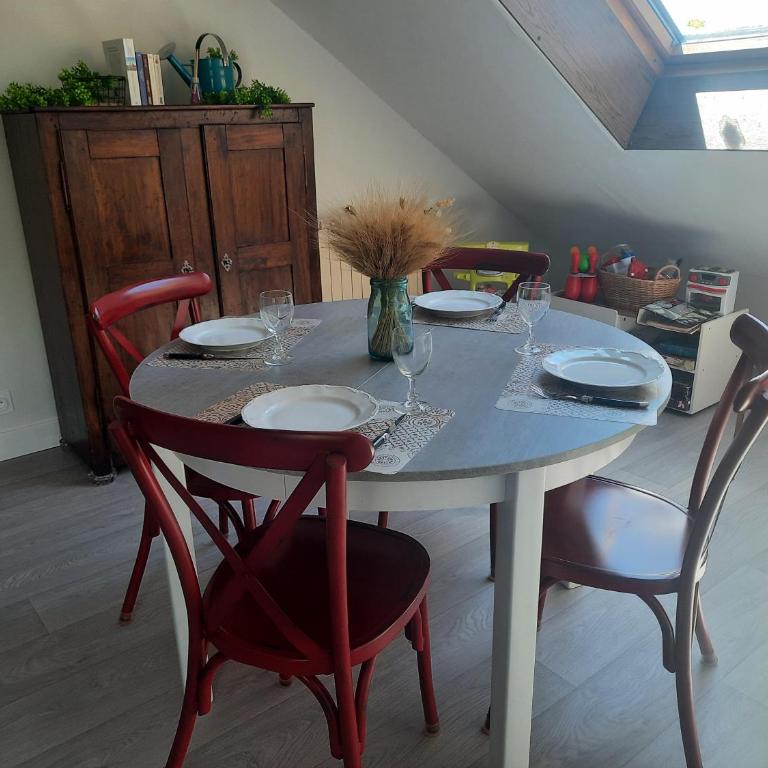 Lumineux et charmant T3 au calme avec place de parking - Appartement 2 Chambres - 11