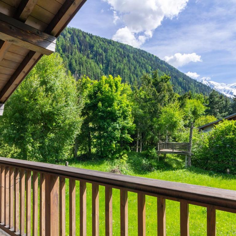 Chalet Allières Walk to Grands Montets | Sleeps 10 - Chalet - 3