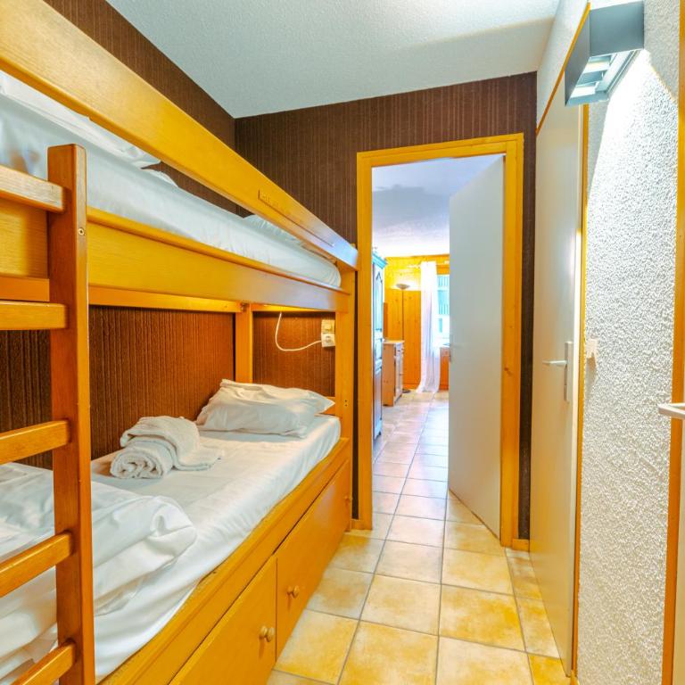 Le Prarion RDC Ski in/Ski out at Les Houches (Sleeps 4) - Happy Rentals - Studio avec Terrasse - 6