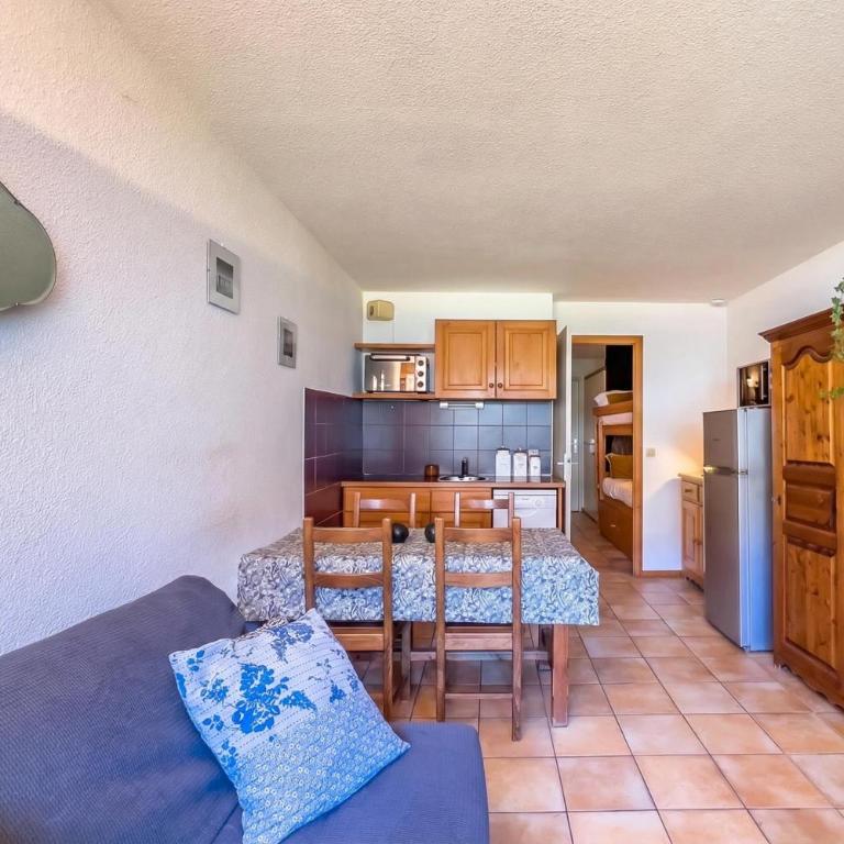 Le Prarion RDC Ski in/Ski out at Les Houches (Sleeps 4) - Happy Rentals - Studio avec Terrasse - 11
