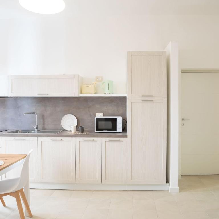 Royal suite Minerva - Two-Bedroom Apartment with City View - 4