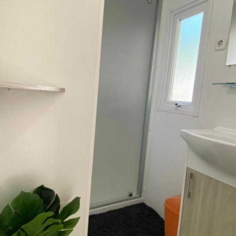 Mobil-home 6 pers 2 ch proche des plages - Bungalow - 9