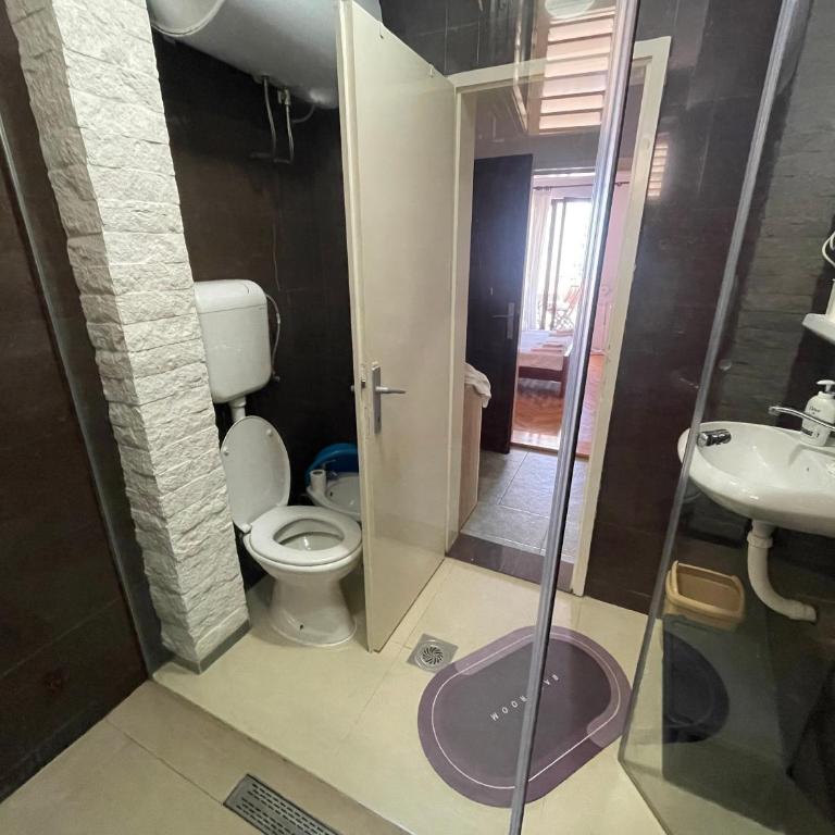 Apartments Minja S - Two-Bedroom Apartment with Balcony - 8