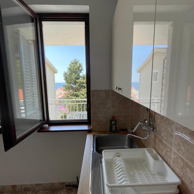 Apartments Minja S - Two-Bedroom Apartment with Balcony - 5