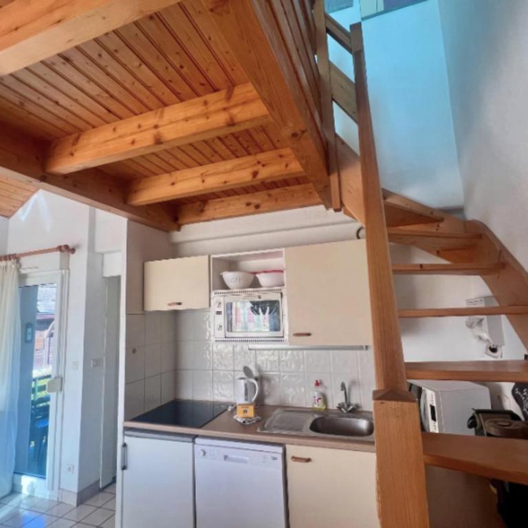 Cozy apartment with lake view - Apartamento - 6