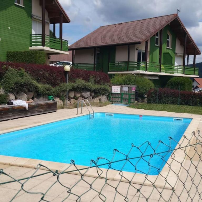 Cozy apartment with lake view - Apartamento - 29