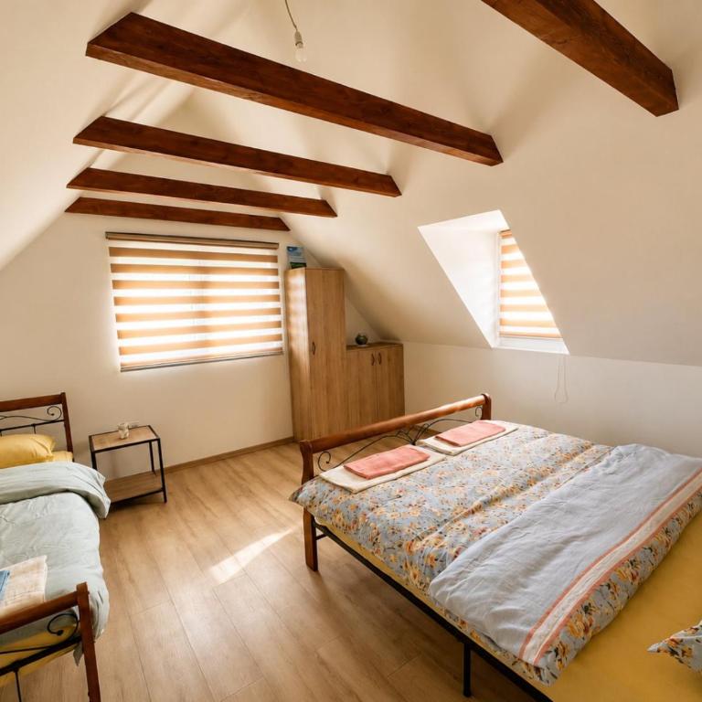 Lipovo Mountain House - Two-Bedroom House - 18