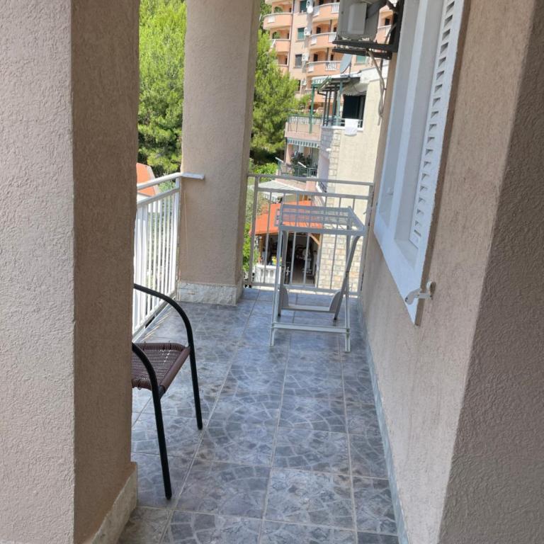 Apartments Minja S - Two-Bedroom Apartment with Balcony - 1