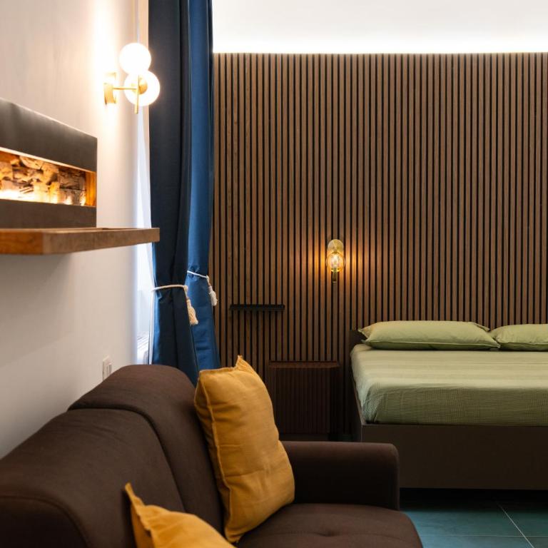 Macro Suites Roma - Camera Familiare con Bagno Privato - 10